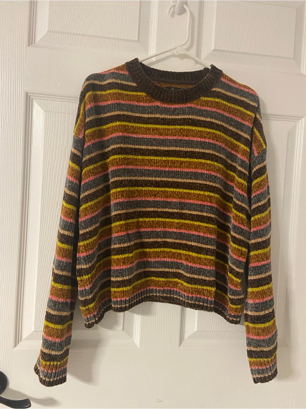 T40a- VOLCOM Earth Color Striped Crochet Knit Pullover BUBBLE TEA Sweater